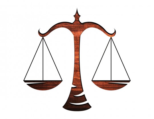 المسيحية في الميزان